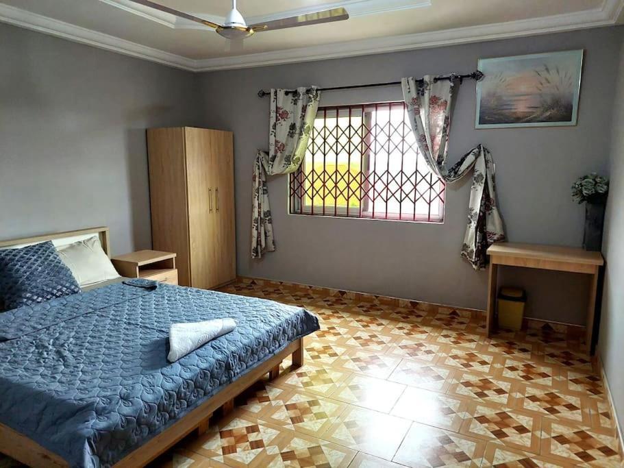 Kim'S Guest House Kasoa Exterior foto